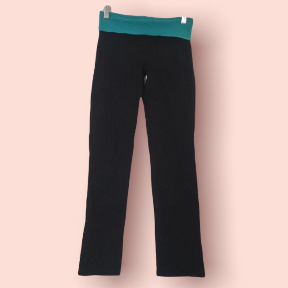 🤸🏽‍♀️y2k Athleisure straight leg leggings🧘🏽‍♀️